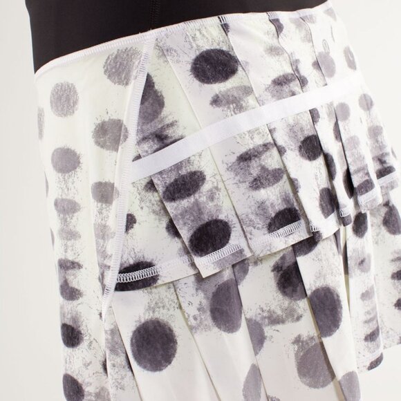 CuteLululemon Seaside Dot Ruffle Pleated Skirt Tennis or Pickleball - Picture 2 of 5